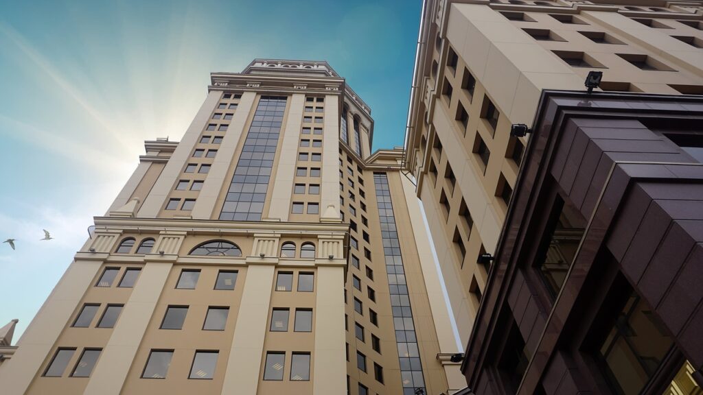 sun, building, architecture-2574768.jpg